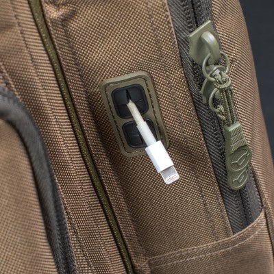 Chargez l&#39;image dans la visionneuse de la galerie, Korda Compac Framed Carryall Large
