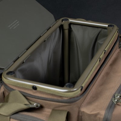 Chargez l&#39;image dans la visionneuse de la galerie, Korda Compac Framed Carryall Large
