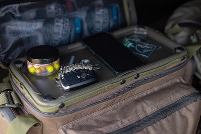 Chargez l&#39;image dans la visionneuse de la galerie, Korda Compac Framed Carryall Large
