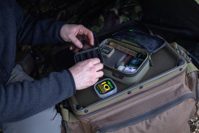 Chargez l&#39;image dans la visionneuse de la galerie, Korda Compac Framed Carryall Large
