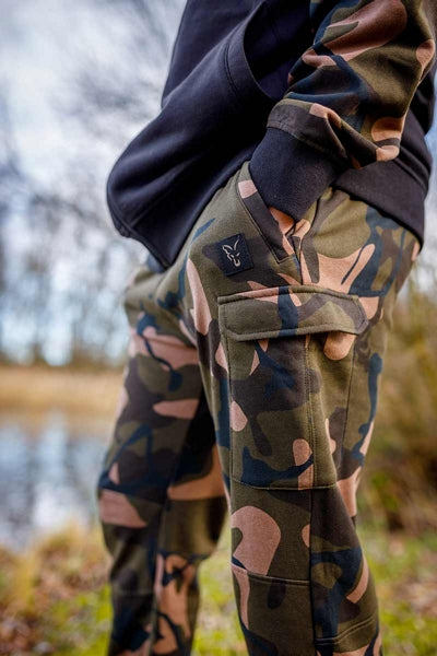 Carica immagine in Galleria Viewer, Fox Lw Camo Joggers
