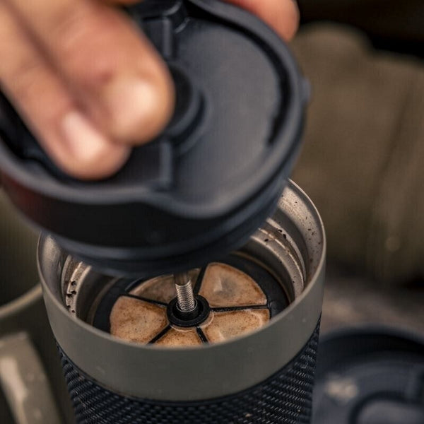 Carica immagine in Galleria Viewer, Trakker Armolife Thermal Coffee Press Mug
