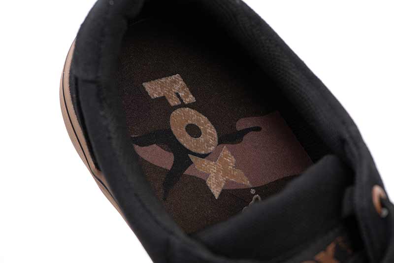 Carica immagine in Galleria Viewer, Fox Black Canvas Shoe
