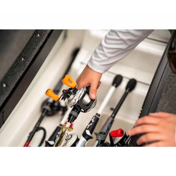 Laden Sie das Bild in Galerie -Viewer, ABU GARCIA MAX4 STX - Mulinello Baitcast 6.4:1 Sinistra Flipping Switch
