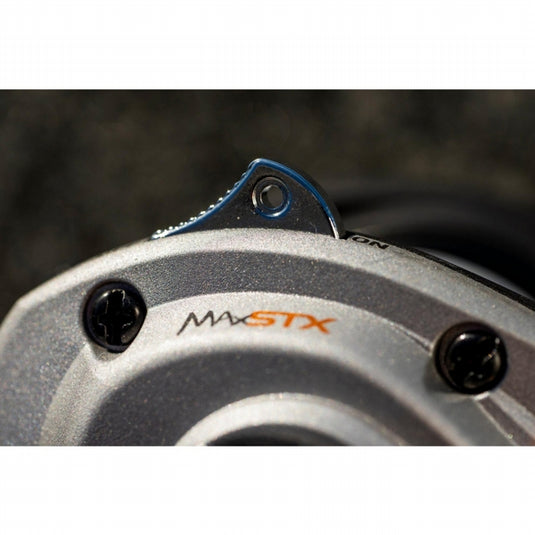 ABU GARCIA MAX4 STX - Mulinello Baitcast 6.4:1 Sinistra Flipping Switch