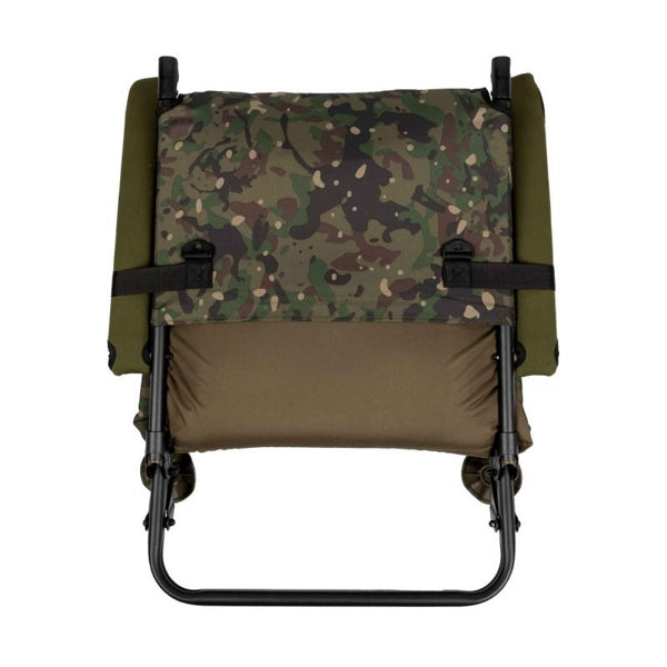 Carica immagine in Galleria Viewer, Trakker Levelite Camo Longback Chair
