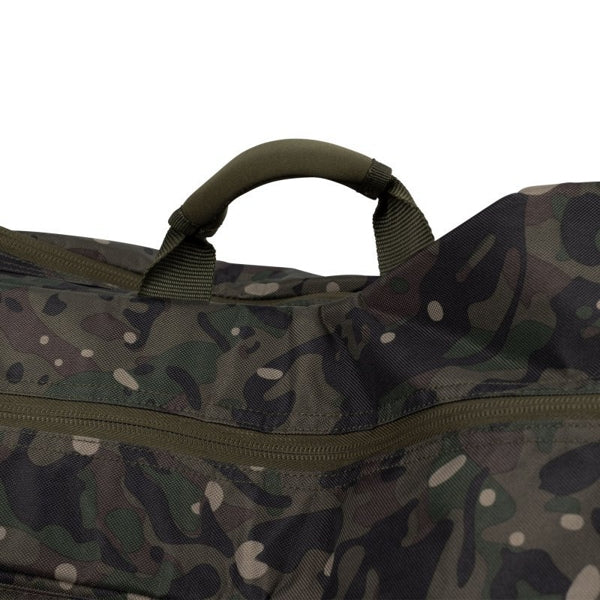 Carica immagine in Galleria Viewer, Trakker Nxc Camo 3 Rod Sleeve 12ft
