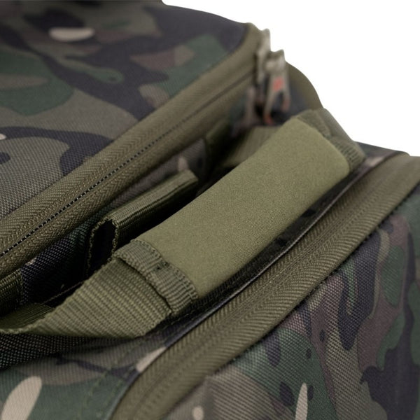 Carica immagine in Galleria Viewer, Trakker Nxc Camo Pro Carryall Medium
