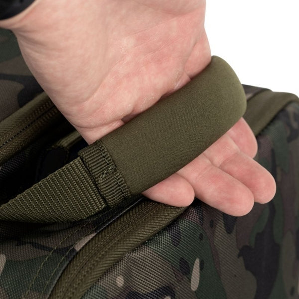 Carica immagine in Galleria Viewer, Trakker Nxc Camo Pro Carryall Medium
