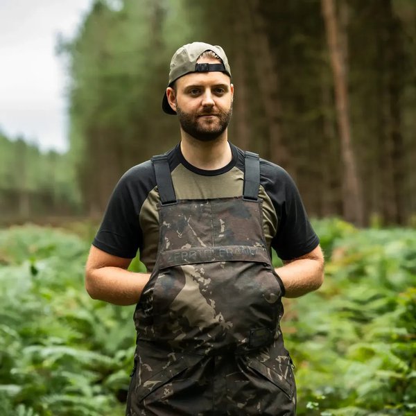 Carica immagine in Galleria Viewer, Kevin Nash Zt Helluva Waterproof Bib And Brace Camo
