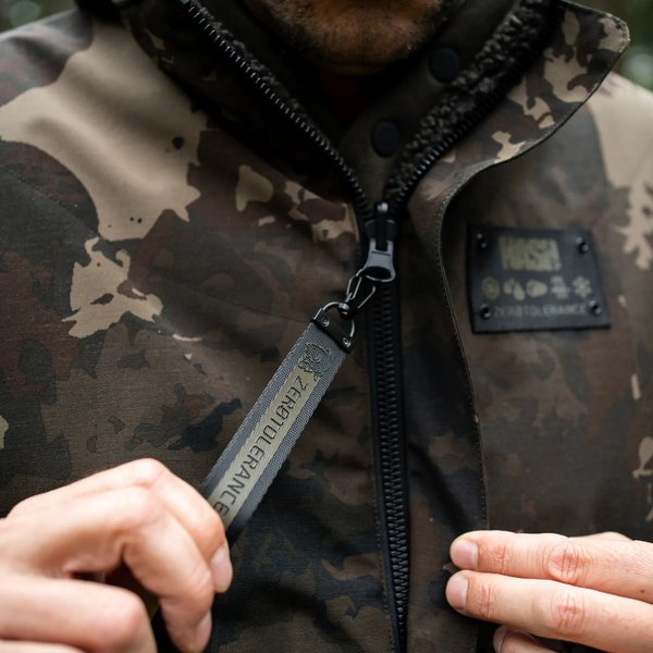 Carica immagine in Galleria Viewer, Kevin Nash Zt Sherpa Fleece Reversible Body Warmer

