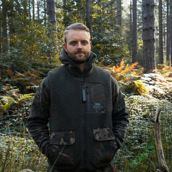 Carica immagine in Galleria Viewer, Kevin Nash Zt Sherpa Fleece Reversible Body Warmer
