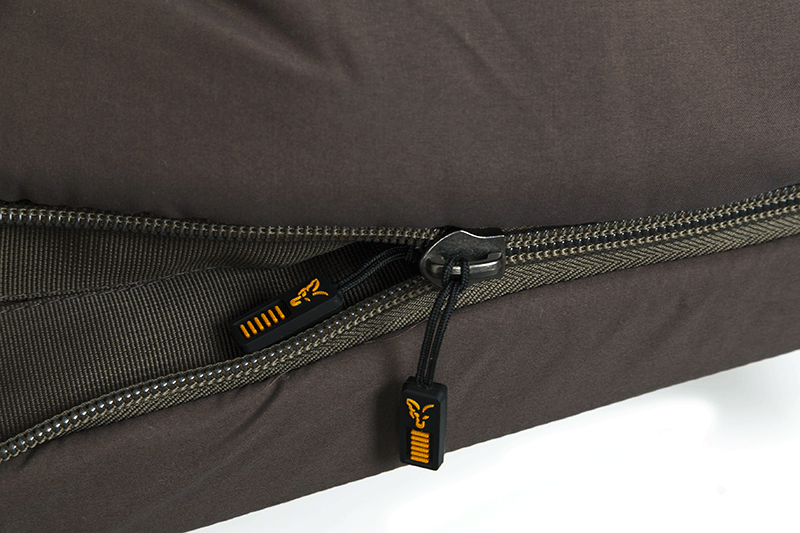 Carica immagine in Galleria Viewer, Fox Duralite 3 Season Sleeping Bag
