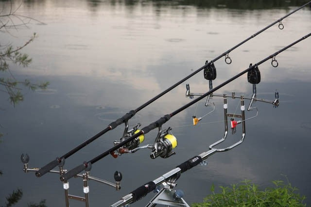 Chargez l&#39;image dans la visionneuse de la galerie, Imperial Fishing “The Visible Touch”
