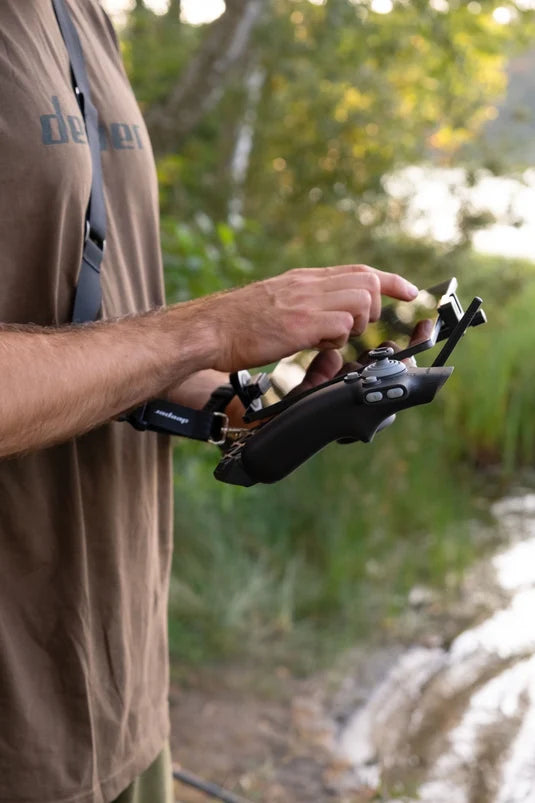 Deeper Spark Controller with Case - Telecomando per Barca Pasturatore
