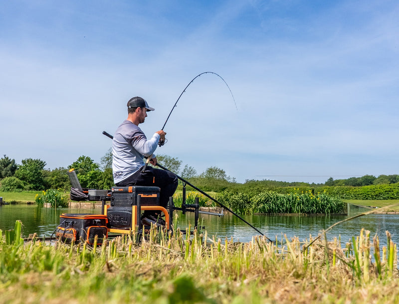 Laden Sie das Bild in Galerie -Viewer, Guru Tackle A-Class 11'0" 2pc Method Feeder 1-50g (2026)
