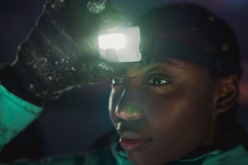 Laden Sie das Bild in Galerie -Viewer, Led Lenser Lampada frontale HF6R Core
