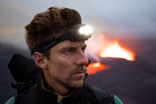 Ledlenser HF8R Core - Lampada Frontale Professionale con Tecnologia Adaptive Light Beam