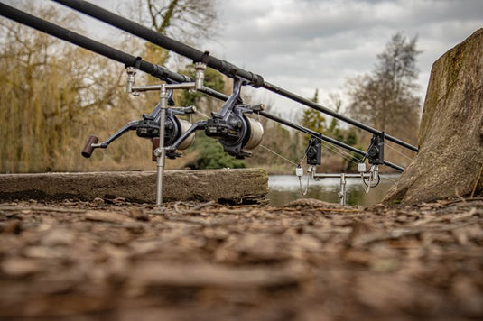 Solar Pro-Loc 2 Rod Buzz Bar (Front)