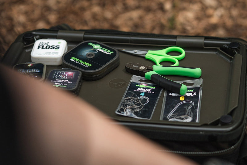 Chargez l'image dans la visionneuse de la galerie, Korda Compac Framed Carryall Extra Small - Dark Kamo
