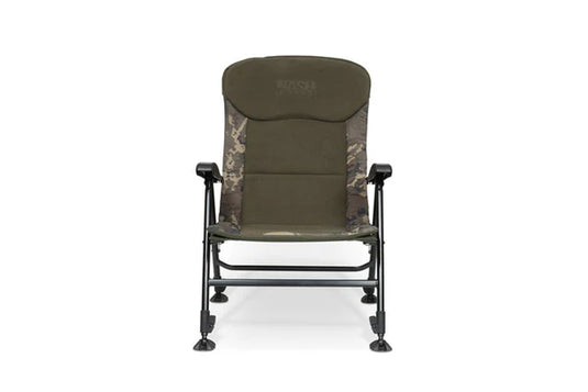 Kevin Nash Bank Life Reclining Chair Camo