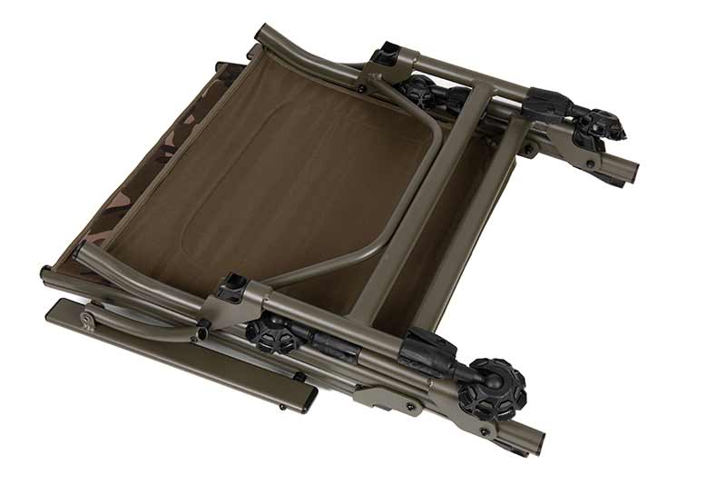 Laden Sie das Bild in Galerie -Viewer, Fox Duralite Recliner Arm Chairs
