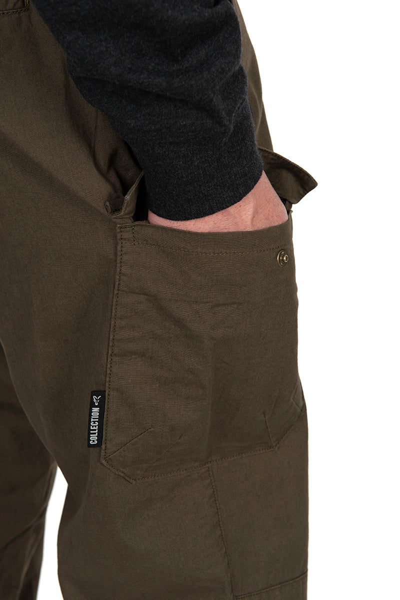 Laden Sie das Bild in Galerie -Viewer, Fox Collection LW Cargo Trouser
