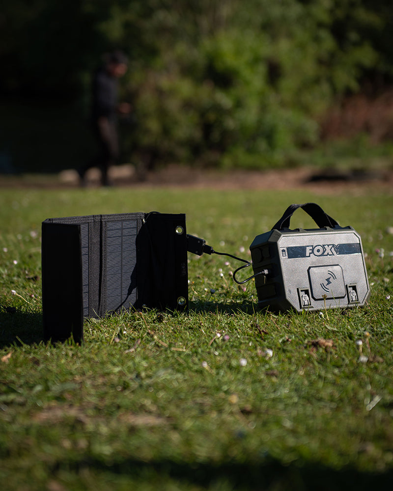 Carica immagine in Galleria Viewer, Fox Halo 96K Wireless Power Pack - Power Bank Outdoor
