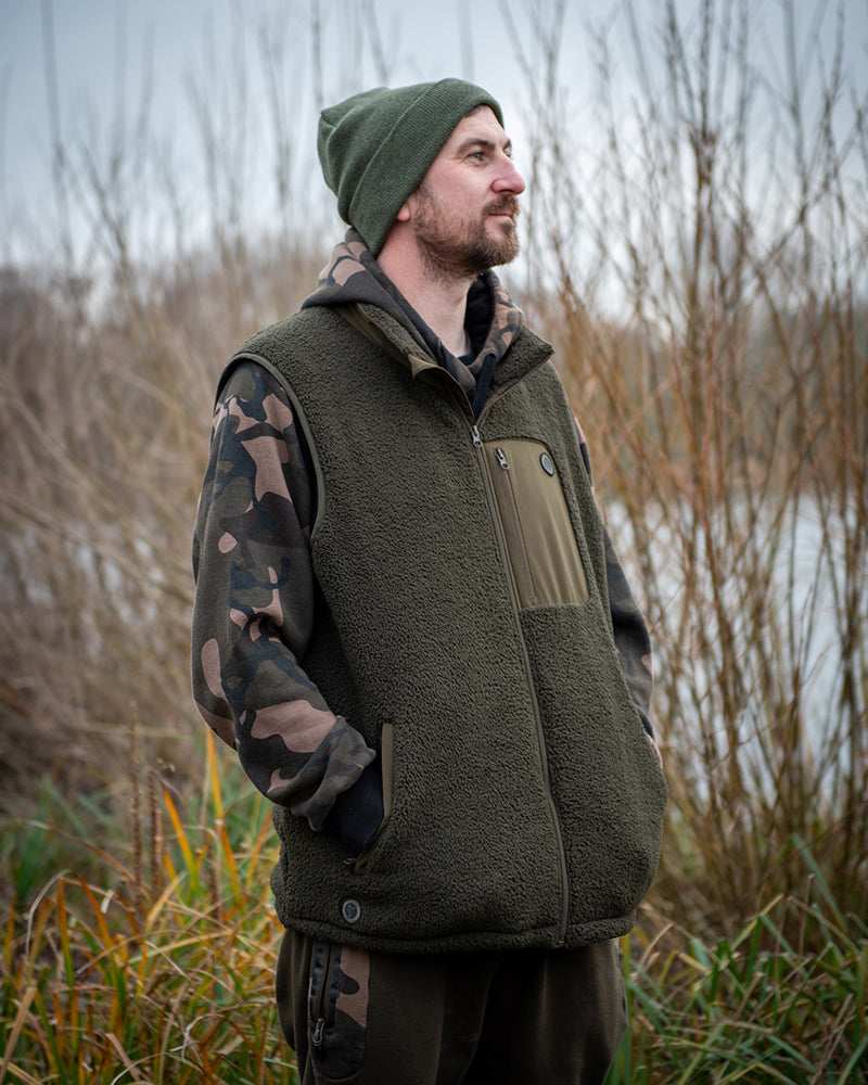 Chargez l'image dans la visionneuse de la galerie, Fox Olive Sherpa Hybrid Gilet
