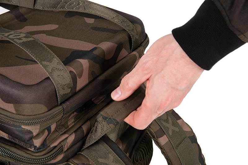 Carica immagine in Galleria Viewer, Fox Camolite™ Compact Rucksack - Zaino da Pesca Compatto
