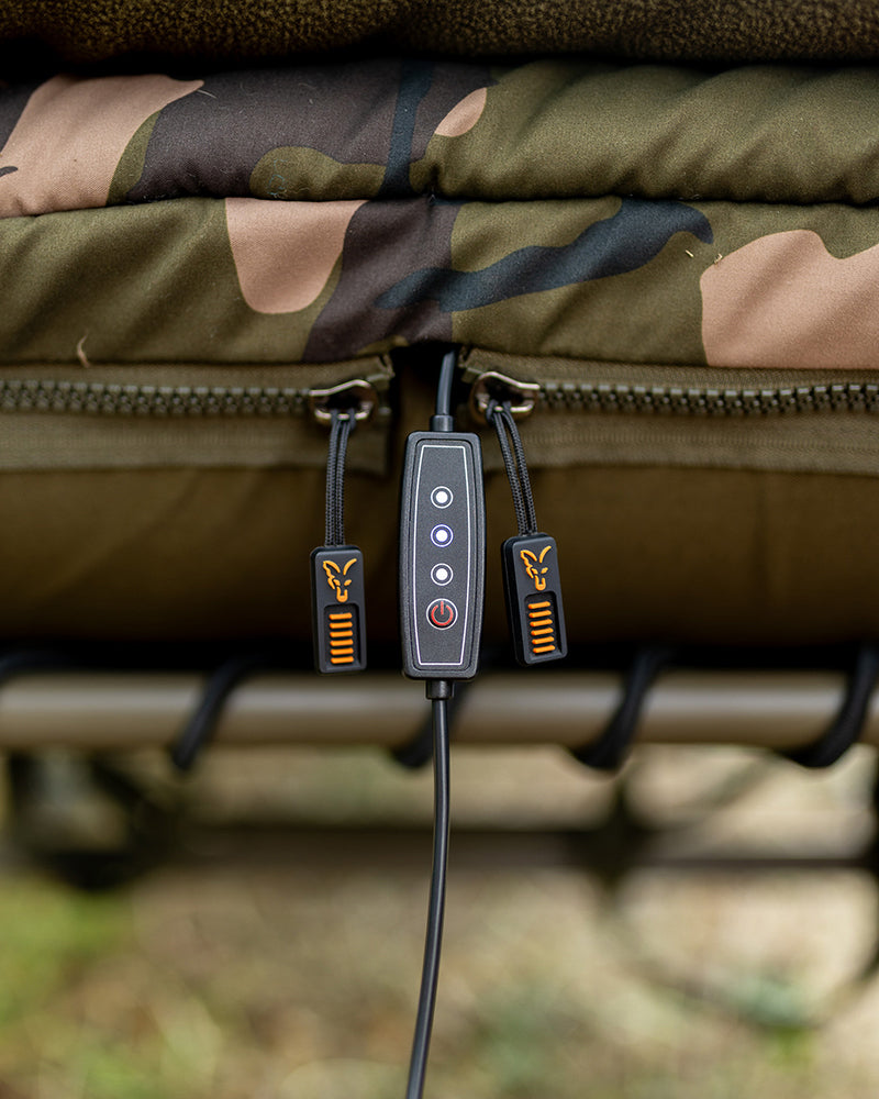 Load image into Gallery viewer, Fox Halo Heated Blanket - Coperta Riscaldata per Carpfishing
