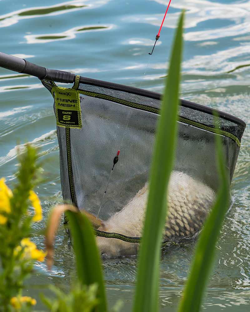 Laden Sie das Bild in Galerie -Viewer, Matrix Fine Mesh Landing Net - Testa per Guadino a Maglia Fine
