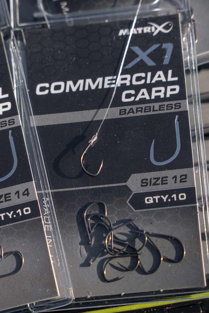 Carica immagine in Galleria Viewer, Matrix X1 - Commercial Carp Hook Barbless Spade
