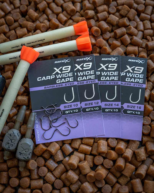 Matrix X9 - Carp Wide Gape Hooks Barbless Eyed