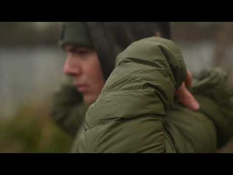 Carica e riproduci video in Gallery Viewer, Fox Socks - Green &amp; Black
