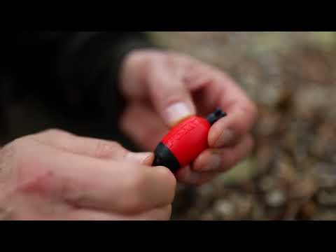 Carica e riproduci video in Gallery Viewer, Fox Black Label Dumpy Halo Bobbins
