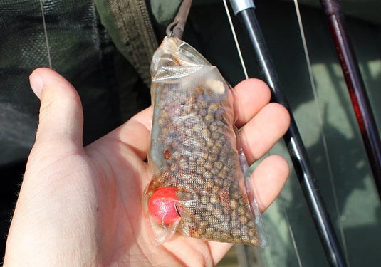 IB Carptrack Amino Pellets