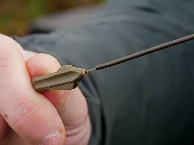 Laden Sie das Bild in Galerie -Viewer, Ridge Monkey Connexion Uni Lead Clip - Clip Piombo Universale
